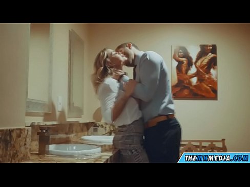 ❤️ როცა მკერდი ქერა აცდუნებს საჯარო საპირფარეშოში ❌ პორნო პორნოში ka.mass-pr.ru ❌❤